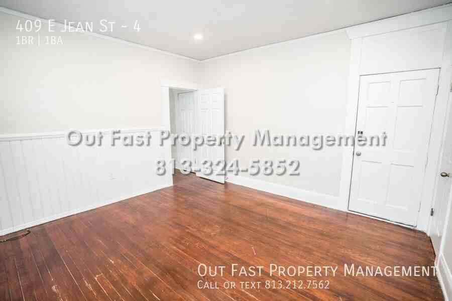 409 E Jean St #4 - Photo 5 of 37