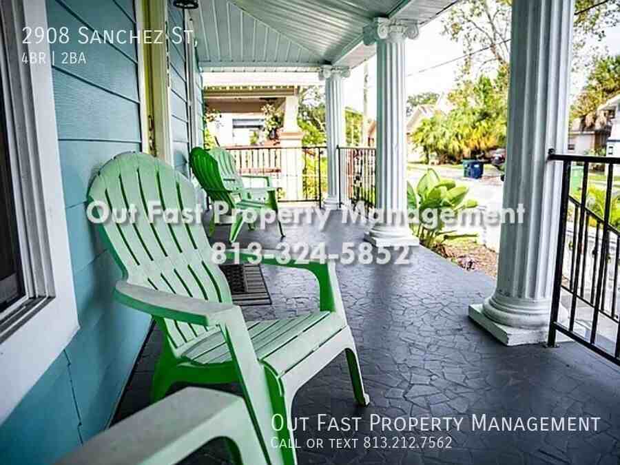 2908 Sanchez St - Photo 3 of 25