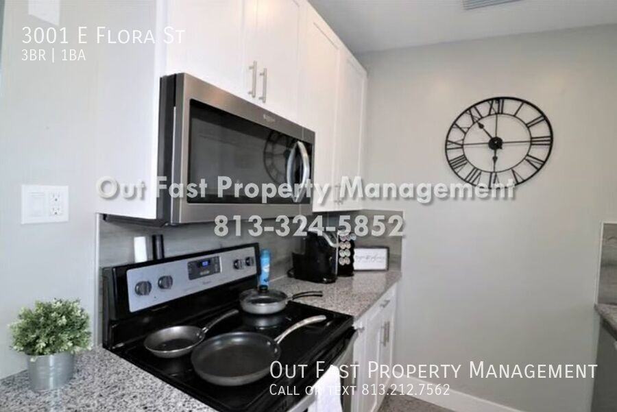 3001 E Flora St - Photo 7 of 37