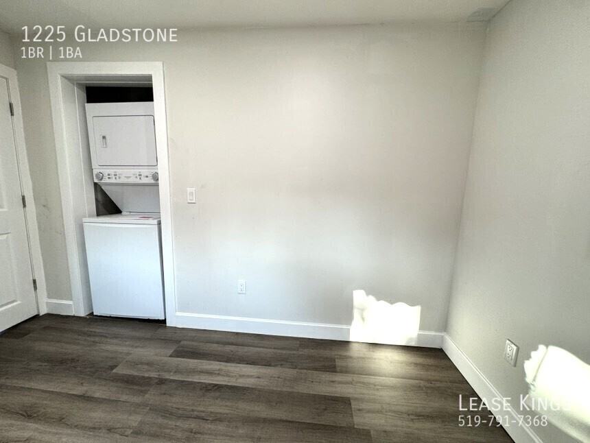 1225 Gladstone Ave - Photo 7 of 9