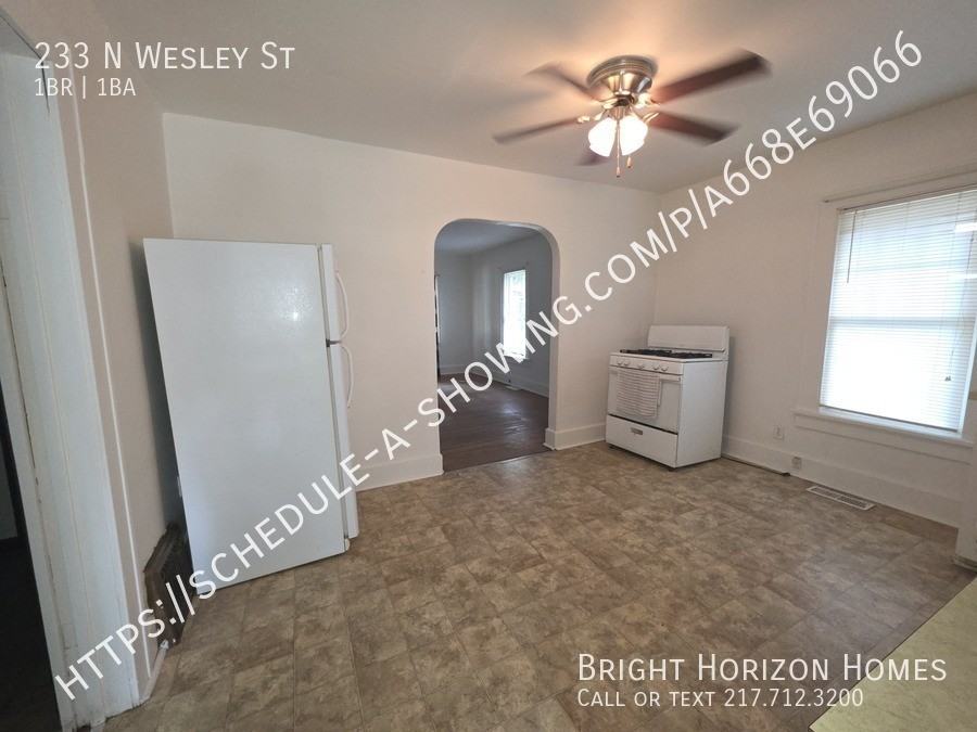 233 N Wesley St - Photo 6 of 13