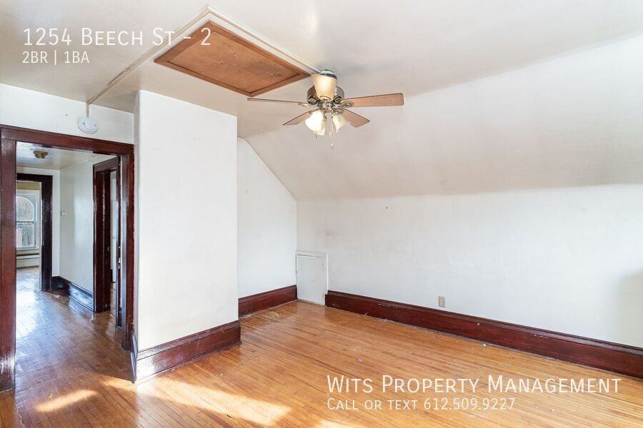 1254 Beech St #2 - Photo 3 of 19