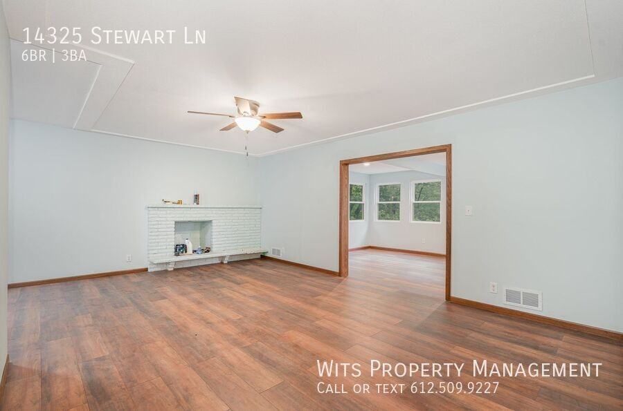 14325 Stewart Ln - Photo 6 of 35