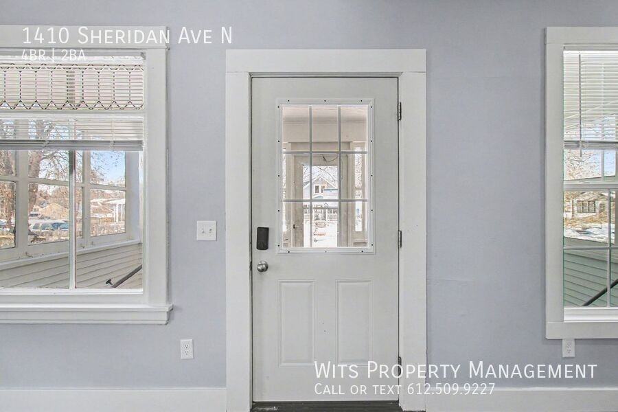 1410 Sheridan Ave N - Photo 6 of 25