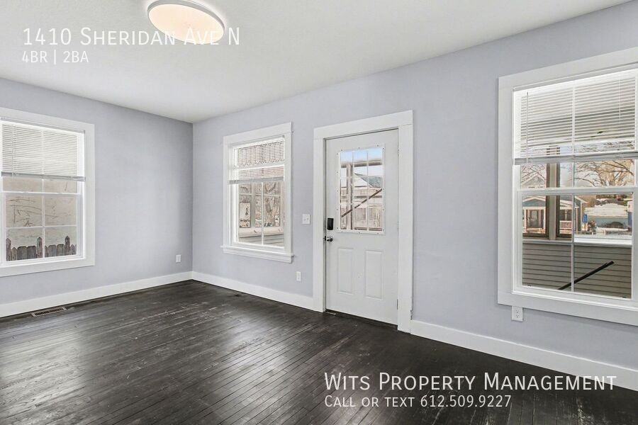 1410 Sheridan Ave N - Photo 7 of 25