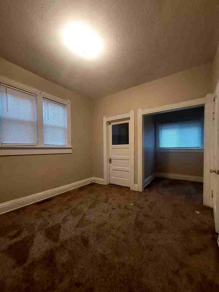 512 Kibler Ave - Photo 5 of 8