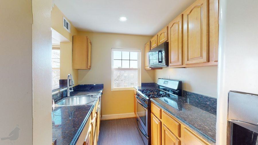 3868 9th St Se #301 - Photo 6 of 41