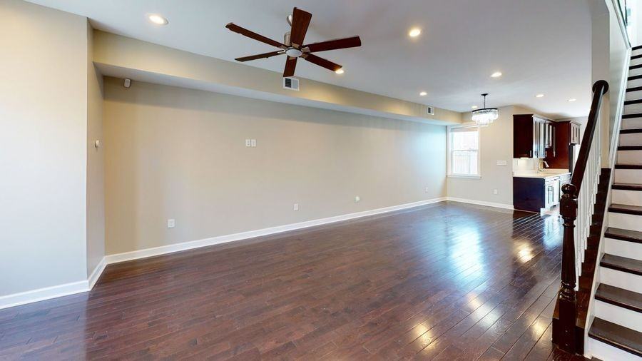 1247 I St Ne - Photo 5 of 50