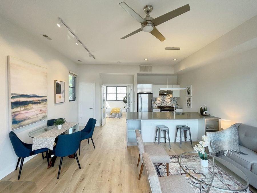 2426 Ontario Rd Nw #305 - Photo 6 of 25