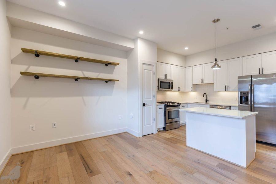 4326 Georgia Ave Nw #202 - Photo 7 of 31