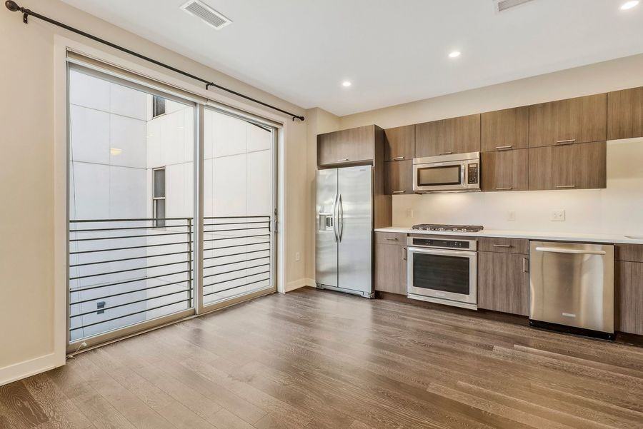 1350 Maryland Ave Ne #217 - Photo 2 of 27