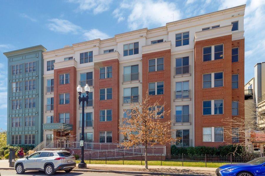 1350 Maryland Ave Ne #217 - Photo 6 of 27