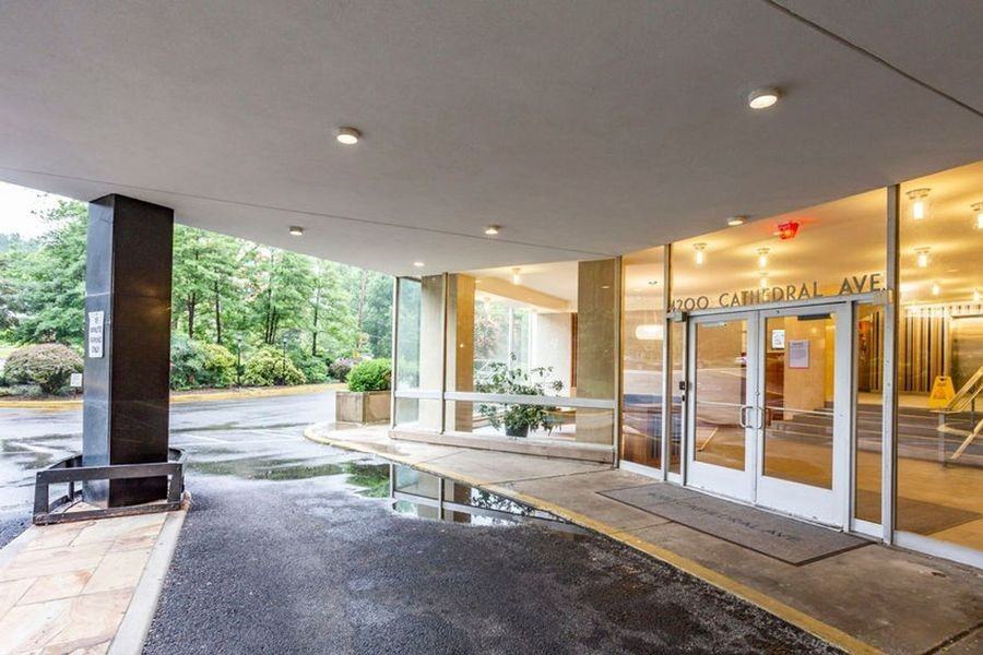 4200 Cathedral Ave Nw #515 - Photo 5 of 36