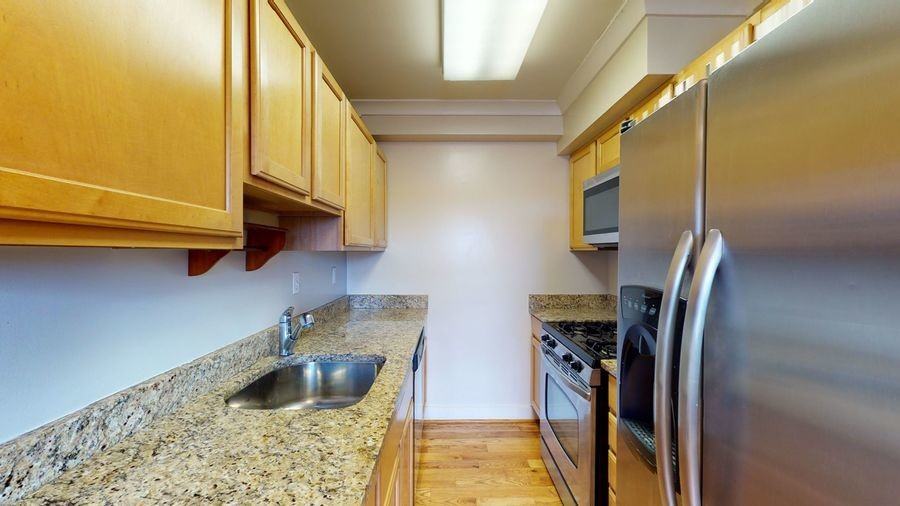 2615 4th St Ne #103 - Photo 4 of 31