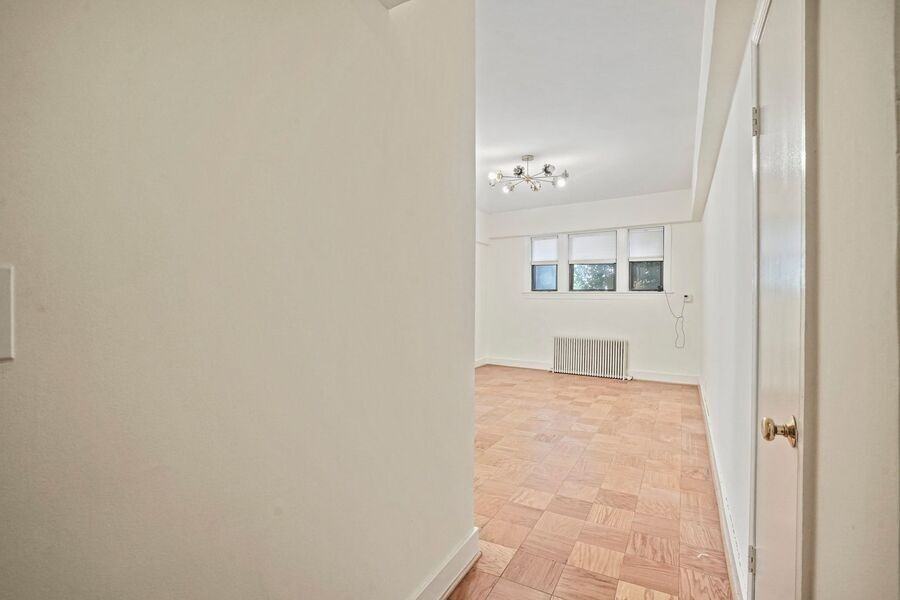 2655 41st St Nw #B4 - Photo 5 of 20