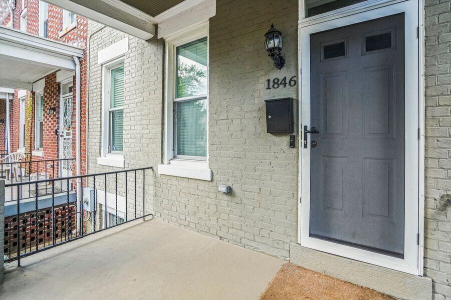 1846 2nd St Nw - Photo 3 of 43