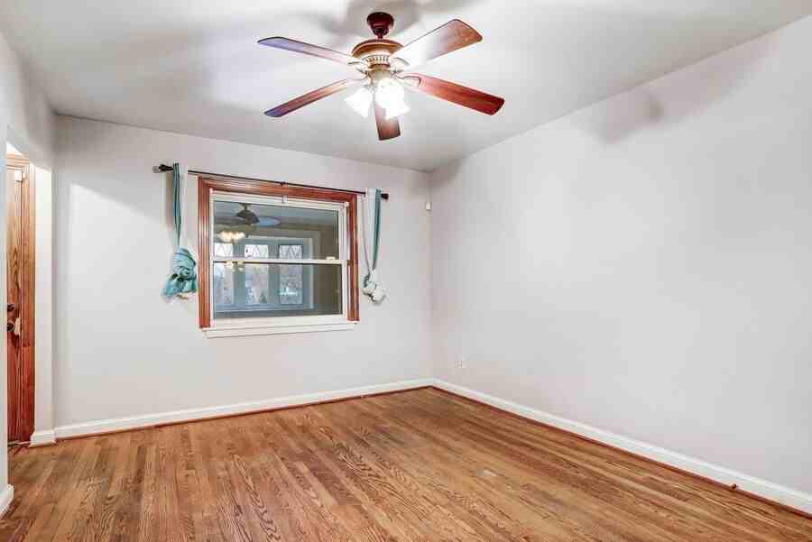3351 Clay St Ne - Photo 7 of 39
