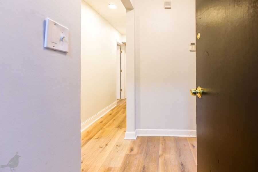 2103 Suitland Ter Se #201 - Photo 4 of 33