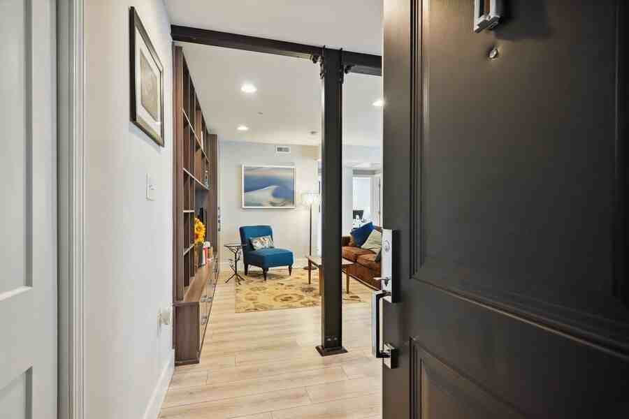 5024 9th St Nw #203 - Photo 6 of 50