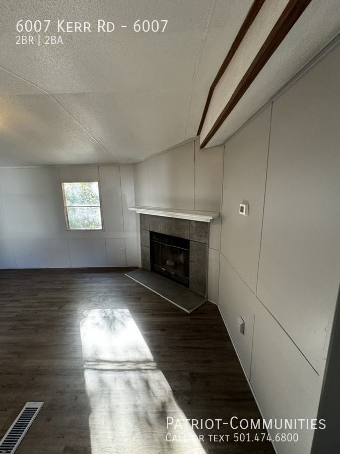 6007 Kerr Rd #6007 - Photo 5 of 22