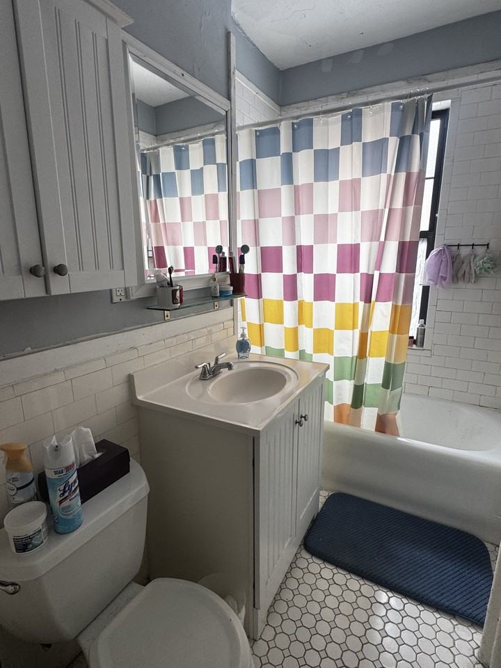 Greenway Ct. & Green #6 - Photo 7 of 34