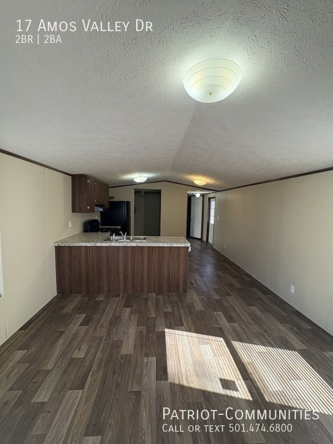 17 Amos Valley Dr - Photo 3 of 10