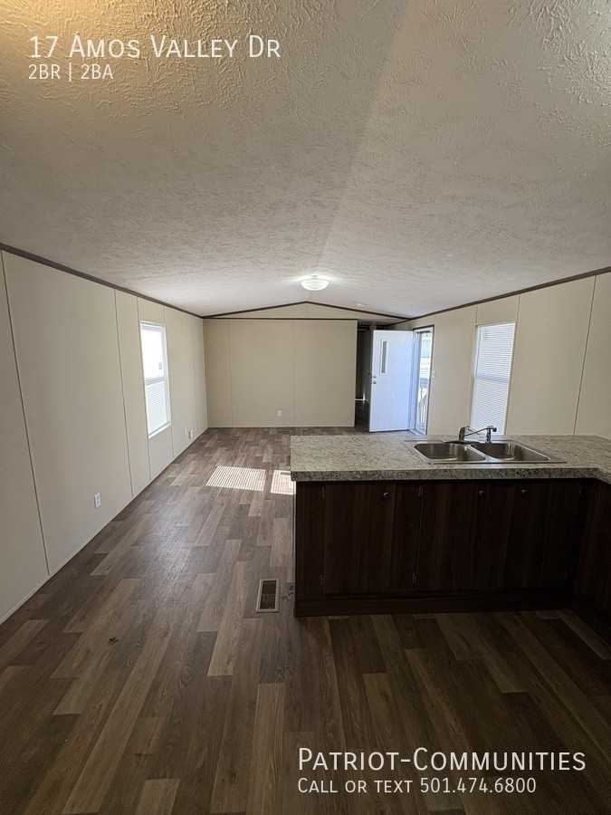 17 Amos Valley Dr - Photo 5 of 10