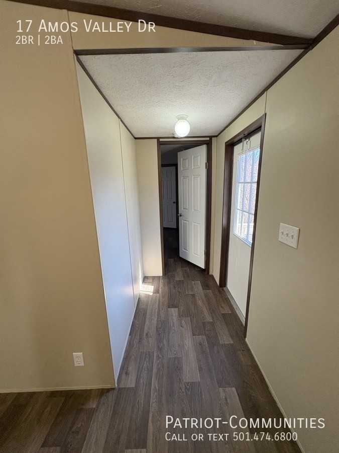 17 Amos Valley Dr - Photo 6 of 10