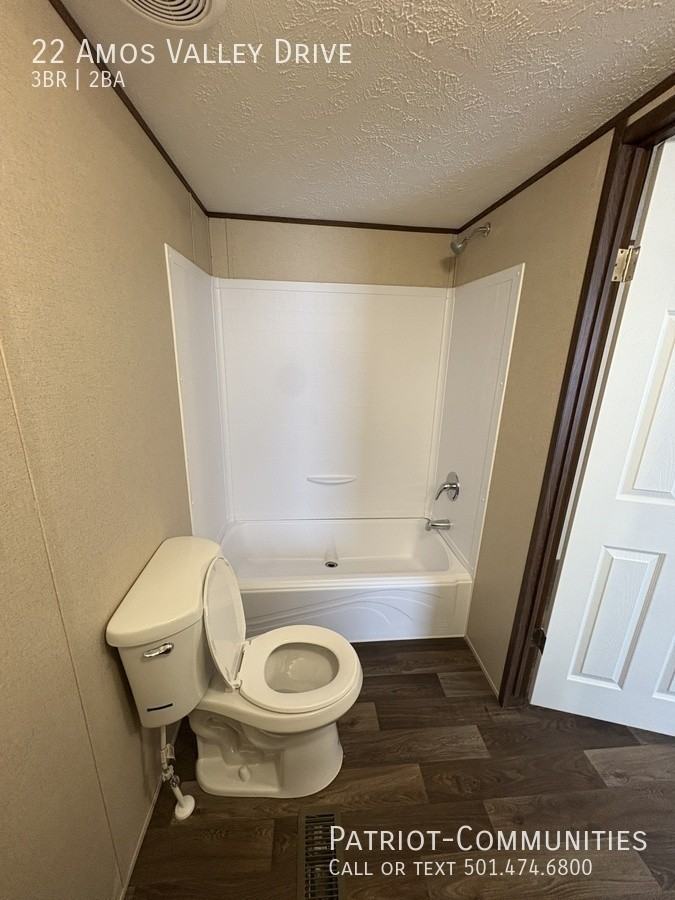 22 Amos Valley Dr - Photo 6 of 11