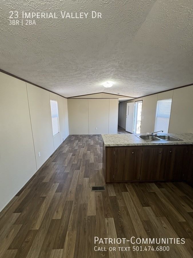 23 Imperial Valley Dr - Photo 5 of 12