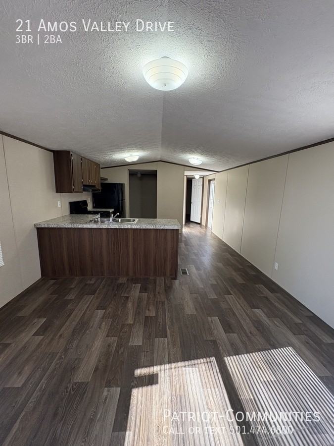 21 Amos Valley Dr - Photo 3 of 11