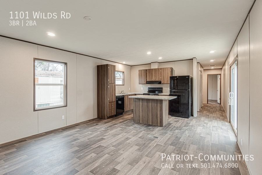 1101 Wilds Rd - Photo 3 of 20