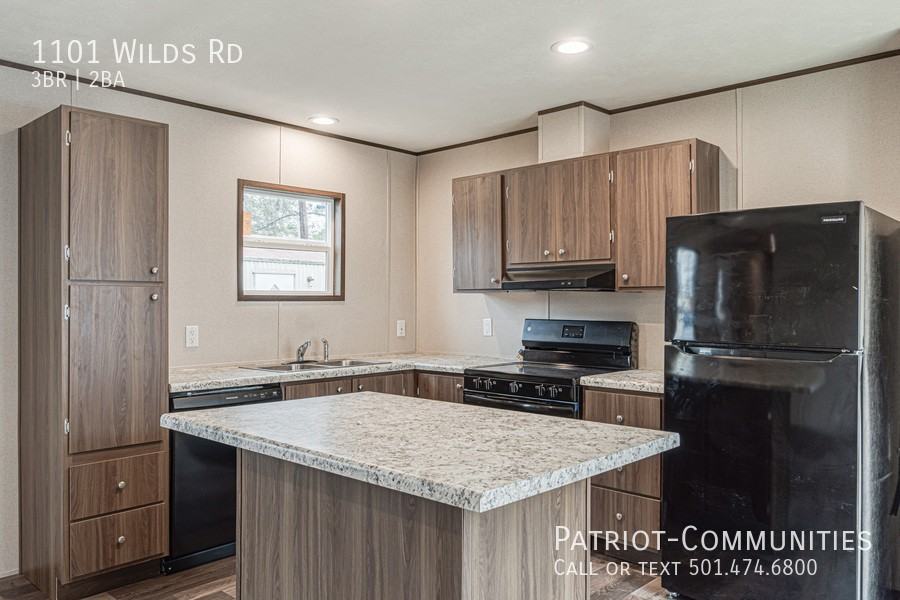 1101 Wilds Rd - Photo 4 of 20