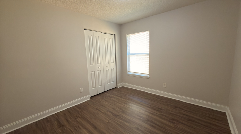 2160 Schumacher Ave - Photo 3 of 6