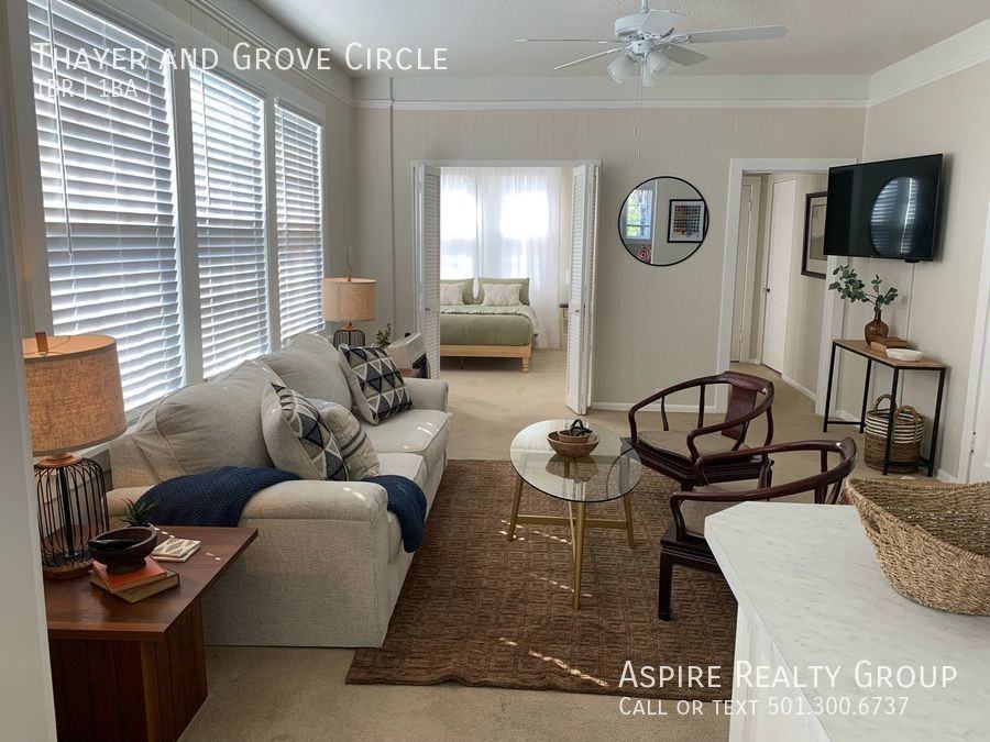 Thayer & Grove Circle #B - Photo 3 of 9