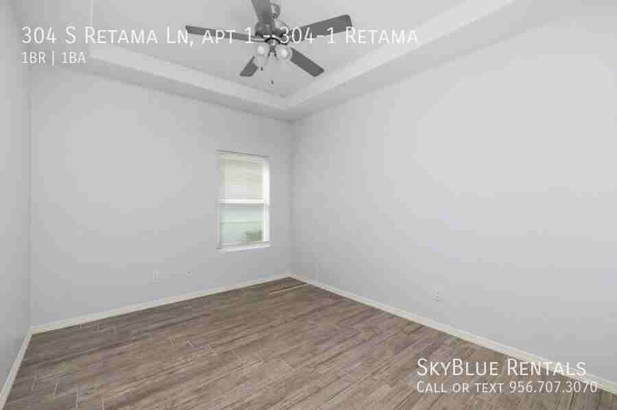304 S Retama Ln - Photo 5 of 10