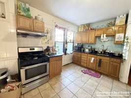 featured image of 63 Empire St #2F