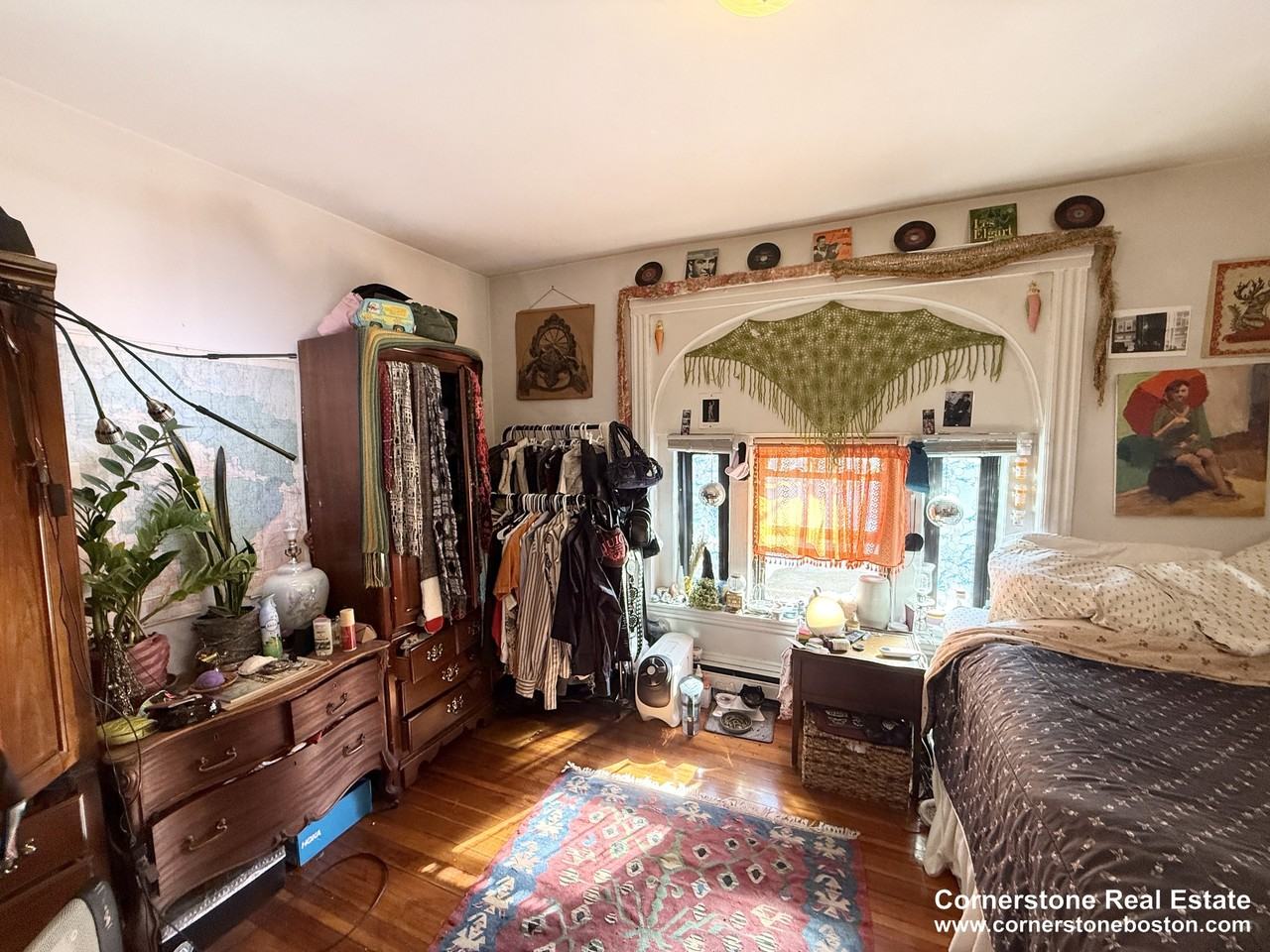 Empire St #2 - Photo 3 of 16