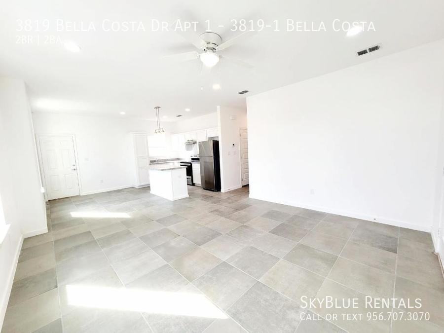 3819 Bella Costa Dr Apt 1 - Photo 7 of 25