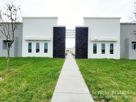 3409 Fuerte Ave Apt 1 - Photo 1 of 1