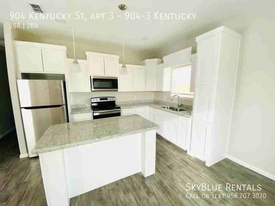 904 N Kentucky St - Photo 4 of 12