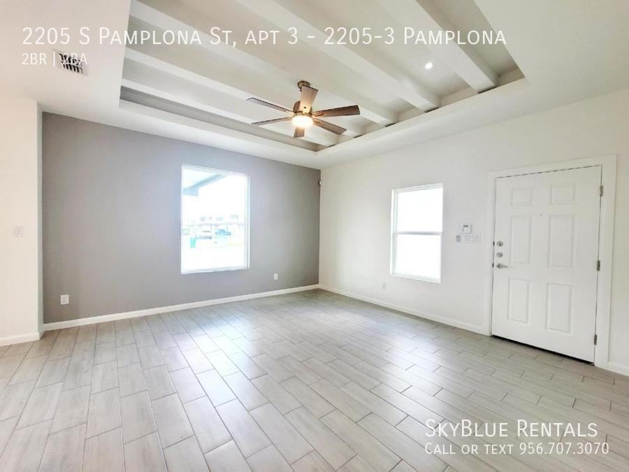 2205 S Pamplona St - Photo 7 of 19