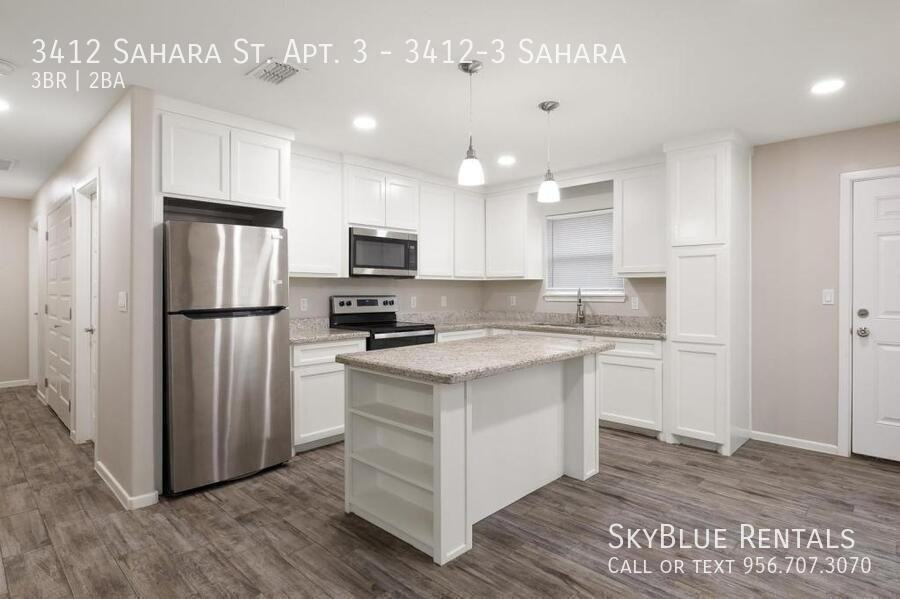 3412 Sahara Dr Apt 3 - Photo 2 of 13