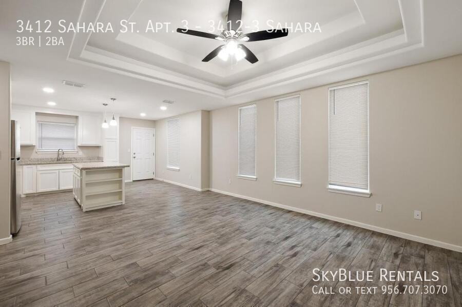 3412 Sahara Dr Apt 3 - Photo 4 of 13