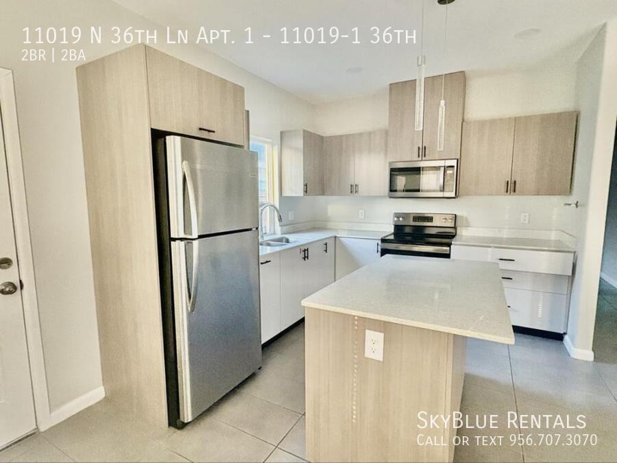 11019 N 36th Ln Apt 1 - Photo 3 of 14