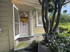 featured image of 217 Virginia Ave