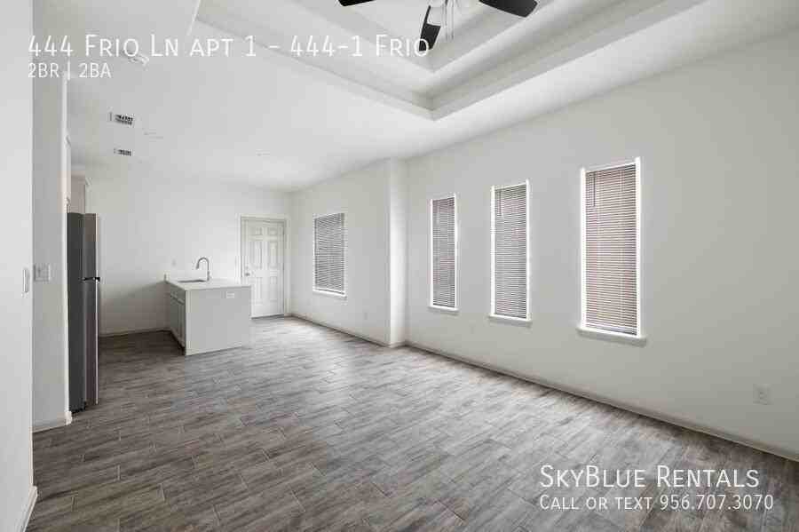 444 Frio Ln Apt 1 #444-1FRIO - Photo 7 of 8