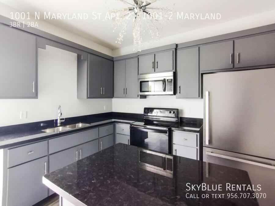 1001 N Maryland St Apt 2 - Photo 2 of 12