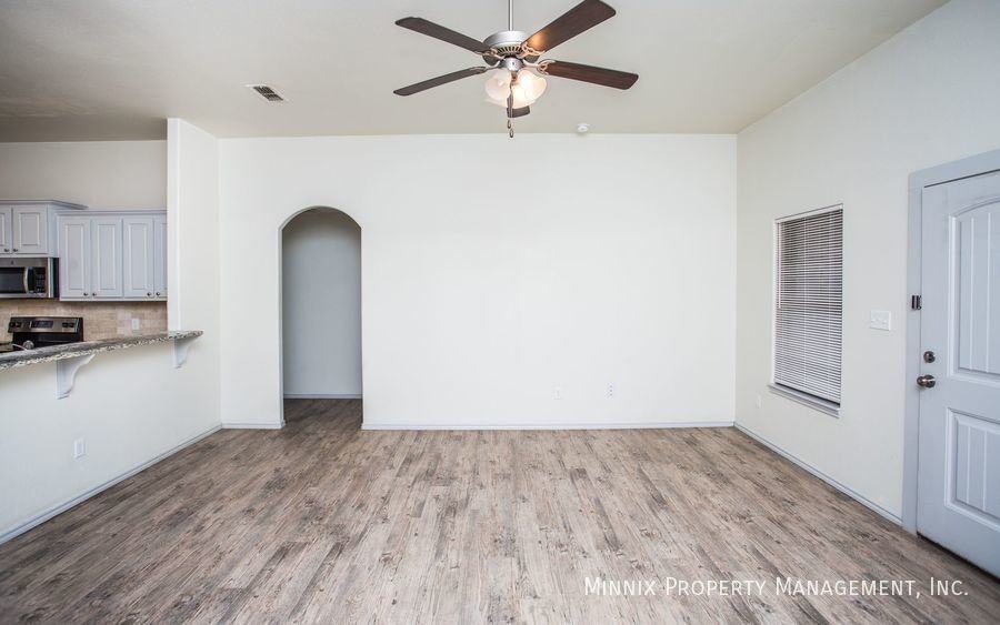 4109 18th St - Photo 4 of 31