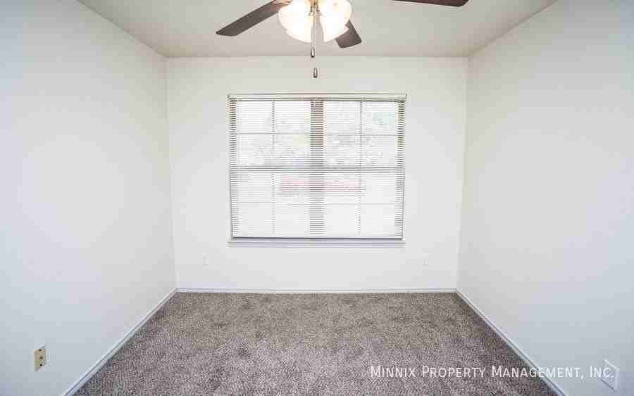 4109 18th St - Photo 7 of 31